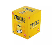 Load image into Gallery viewer, Tricks Salted Baked Crisps Chips Original Flavor 10 Pack رقائق بطاطس محمصة
