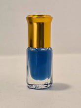 Load image into Gallery viewer, Blue Ocean Musk Al Tahara from &quot; AJ Le Parfum &quot; New Collection ( 3ml )
