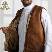 Load image into Gallery viewer, Men&#39;s Farwa Vest Protect From Cold Vest Jacket فروة فيست رجالي مطرزة
