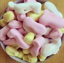 Load image into Gallery viewer, 2 Packet XLady SAPOO Fruits Traditional Colored Qubkab Ghawar Candy كاندي قبقاب
